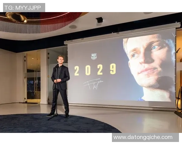 足球球星奢华日常消费揭秘：豪车豪宅与高端生活方式的背后故事